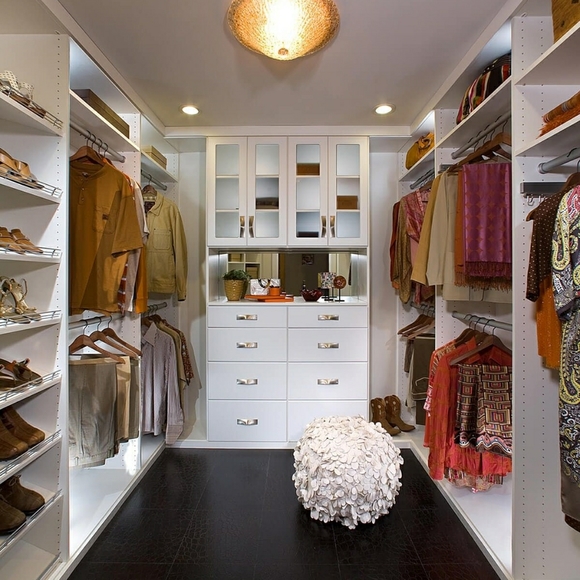 Meet your Posher, Melrose - Picture 1 of 1